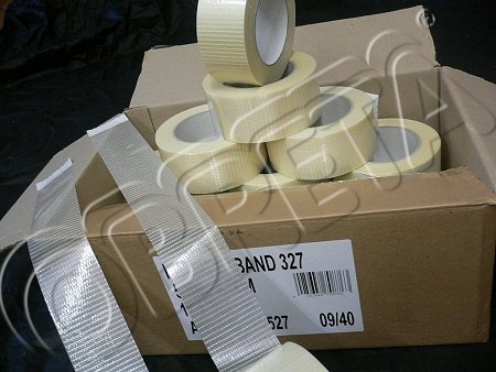 Lepící pásky filamentní pevné s kříženými vlákny